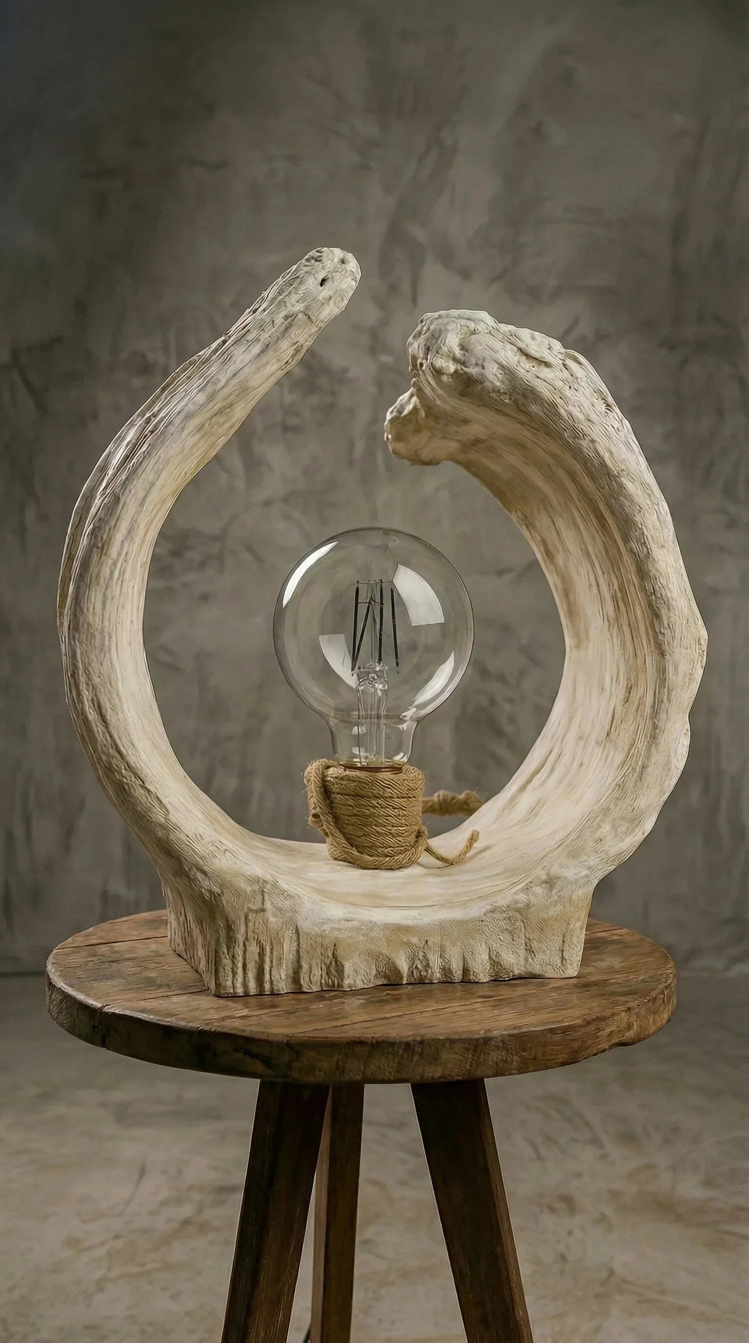 Luminária Mesa Cerâmica Wave - Ateliê MMassuci