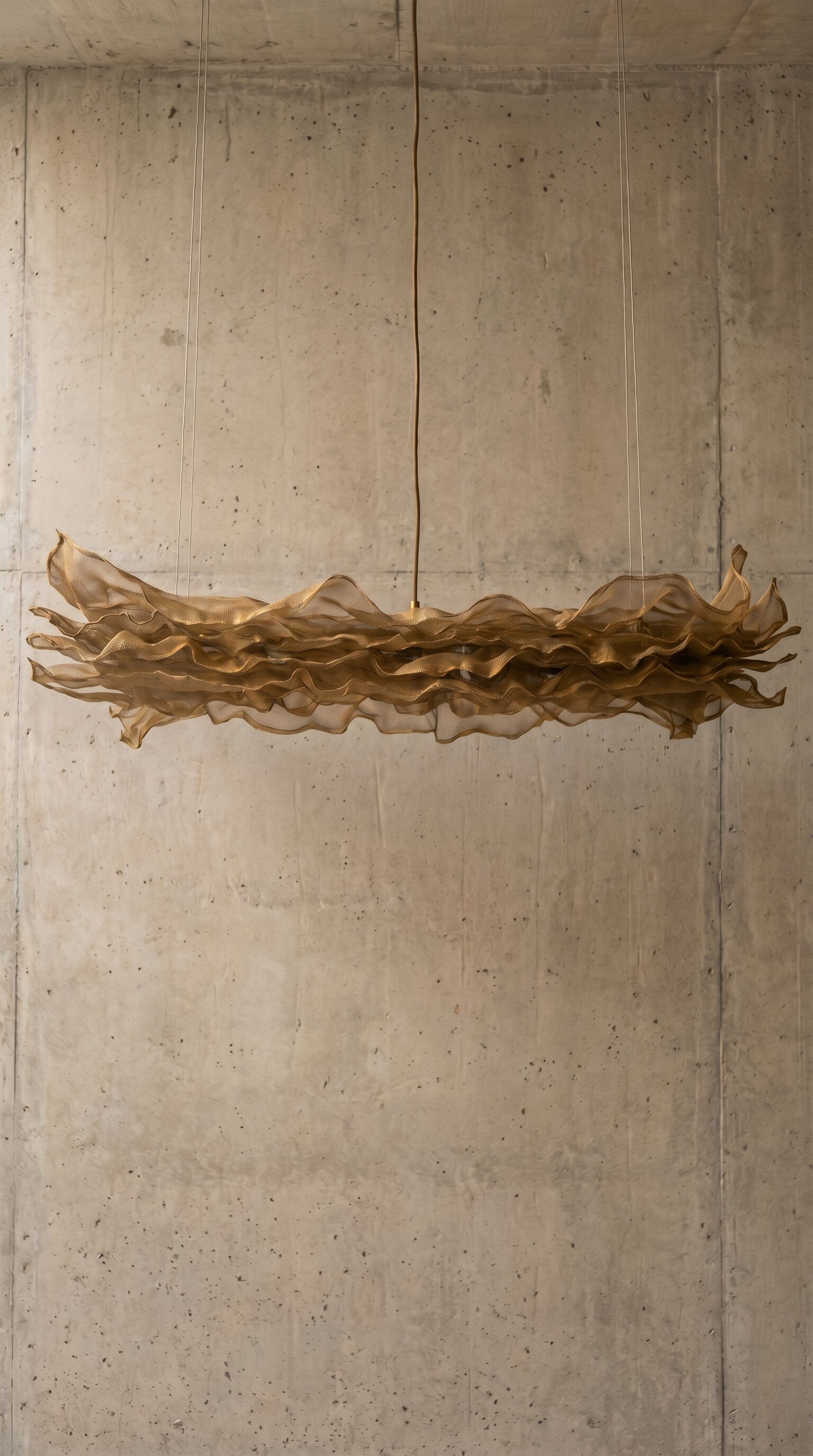 Luminária Pendente Flow Retangular Luminárias MMassuci Dourada 80cm 
